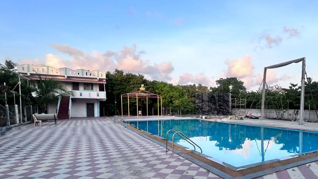 Dajee Resort